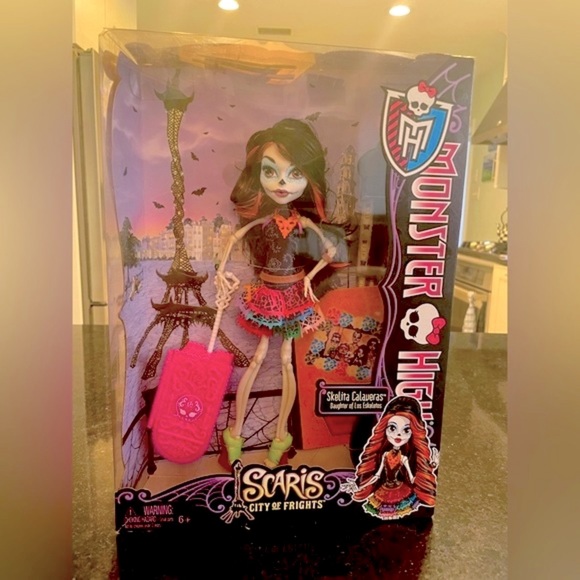 Monster High Scaris City of Frights 2012 Skelita Calaveras First Wave - Picture 1 of 10